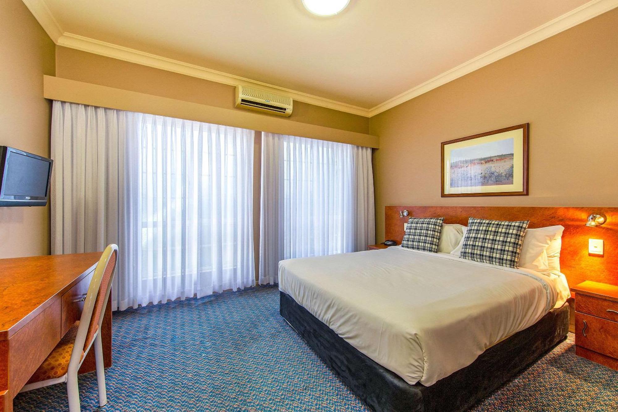 Quality Inn Penrith Sydney Exterior photo